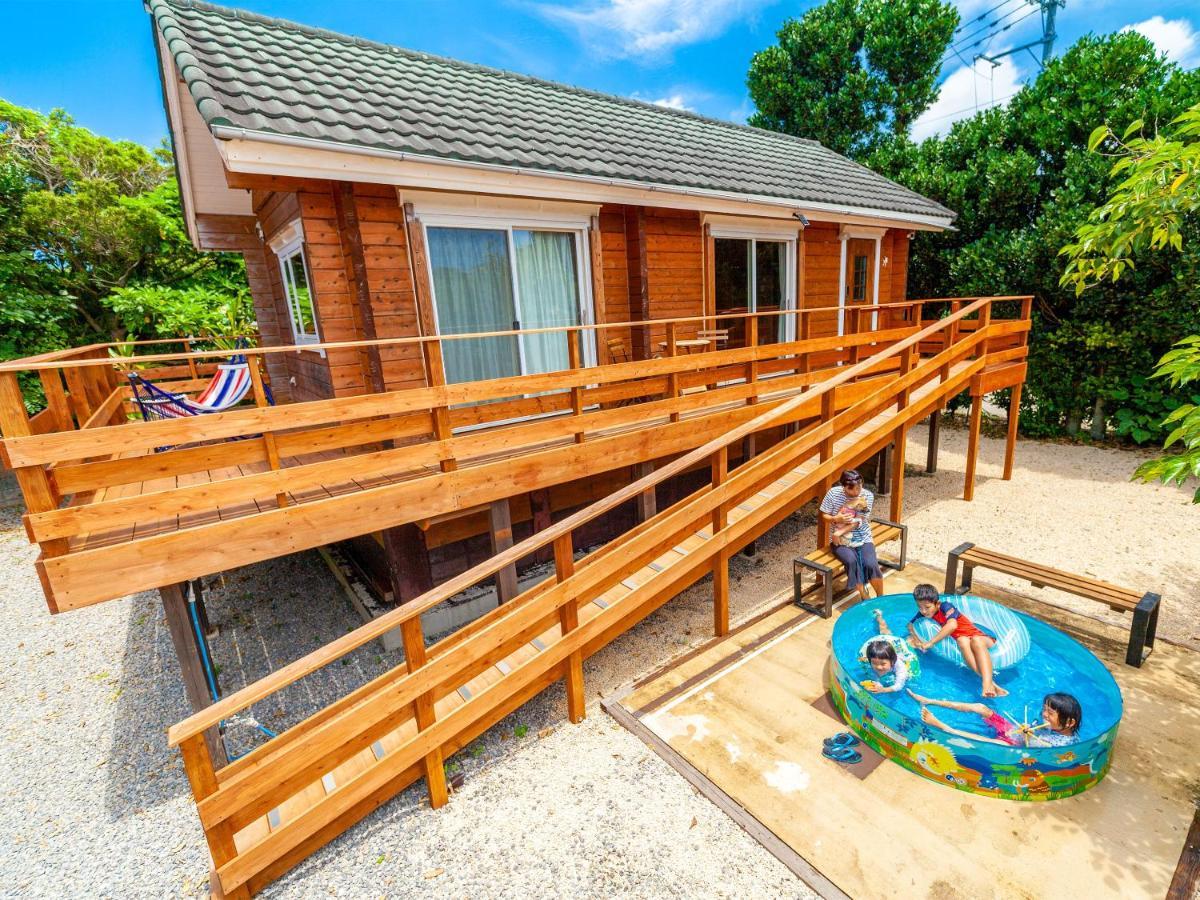 石垣島コテージakeeesi365 Ishigaki  Exterior photo